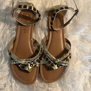 Madden girl gladiator sandals size 7-1/2